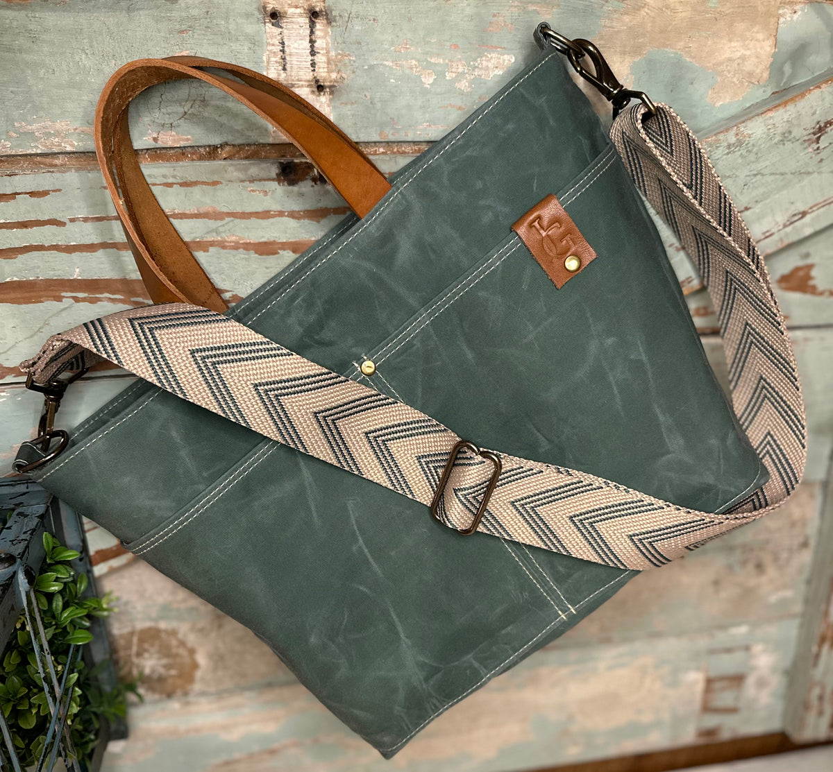 The Perfect Tote – Juniper Grove