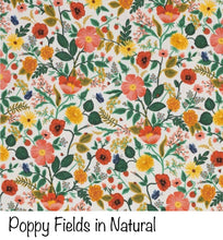 Load image into Gallery viewer, Medium Nesting Zipper Pouch in Waxed Canvas