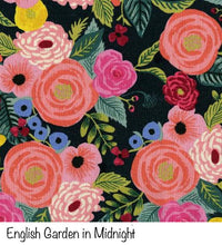 Load image into Gallery viewer, Medium Nesting Zipper Pouch in Waxed Canvas