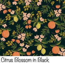 Load image into Gallery viewer, Medium Nesting Zipper Pouch in Waxed Canvas