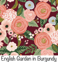 Load image into Gallery viewer, Medium Nesting Zipper Pouch in Waxed Canvas