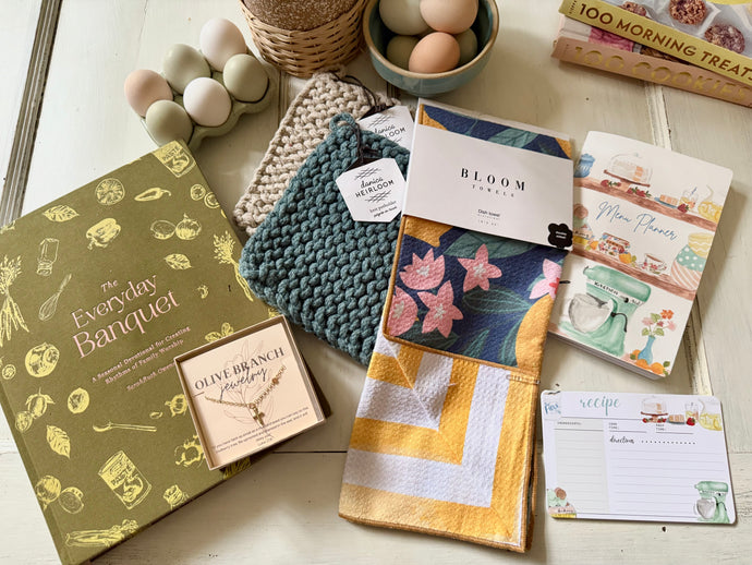 The Spring Edition Juniper Gift Box