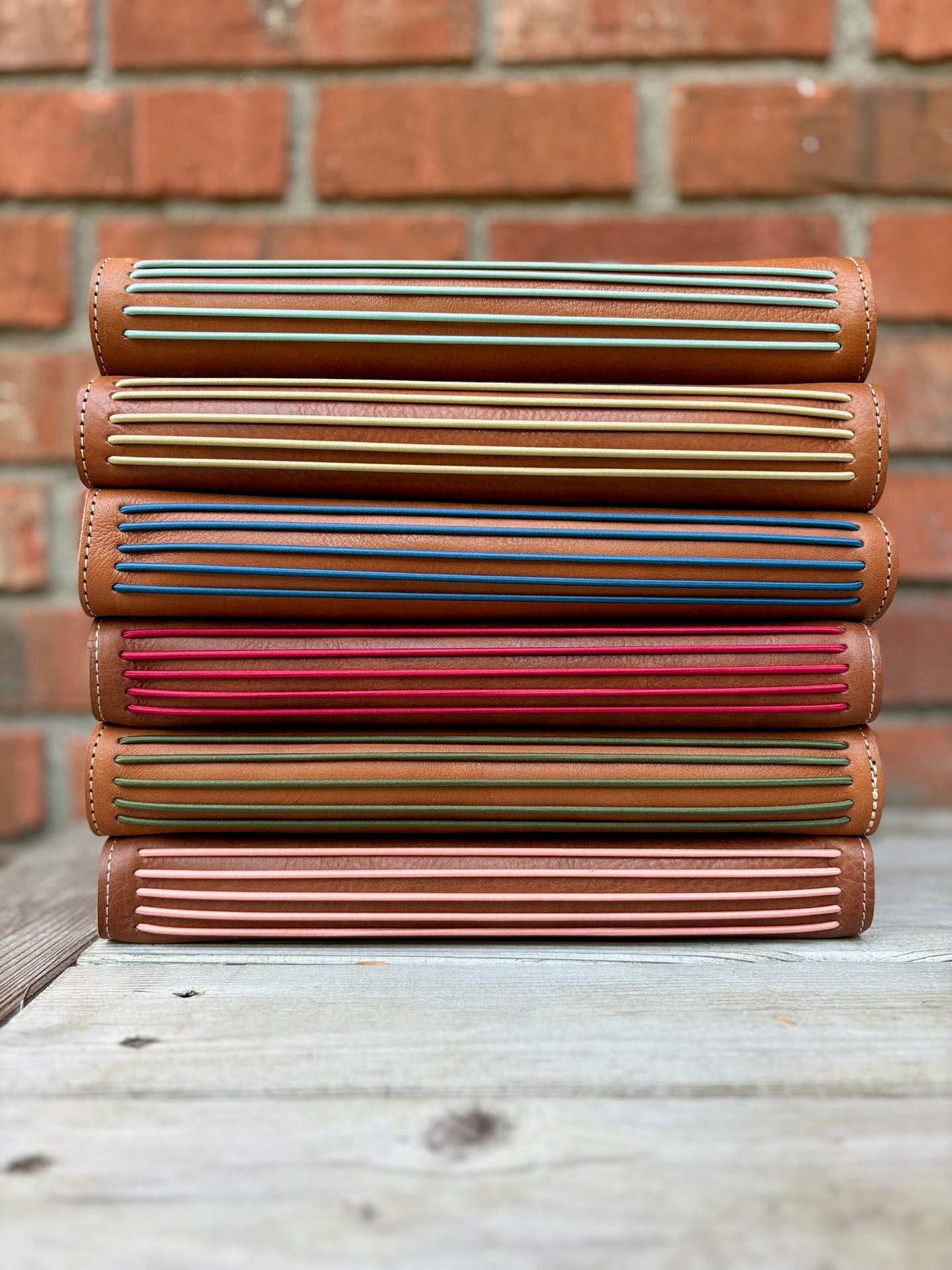 READY TO SHIP: Montana Comp Cover XL w/ 5 Notebooks