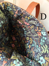Load image into Gallery viewer, The Simple Tote (Ready to Ship)