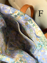 Load image into Gallery viewer, The Simple Tote (Ready to Ship)