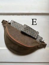 Load image into Gallery viewer, The Belt Bag (Ready to Ship)