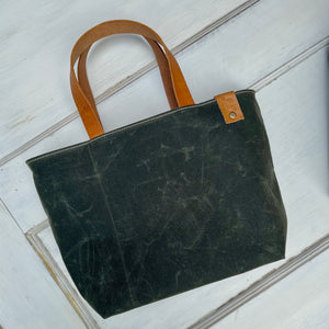 The Grab + Go Tote