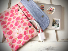 Load image into Gallery viewer, The Tech Pouch