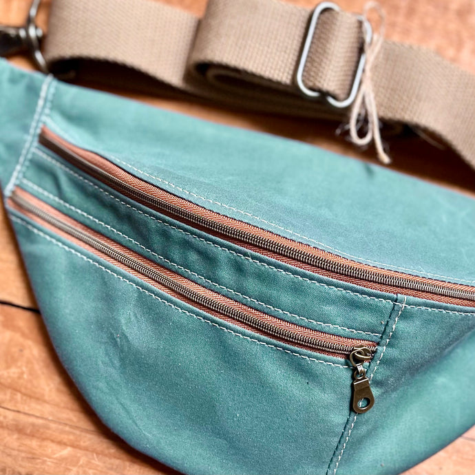 The Deluxe Belt Bag (Ready to Ship)