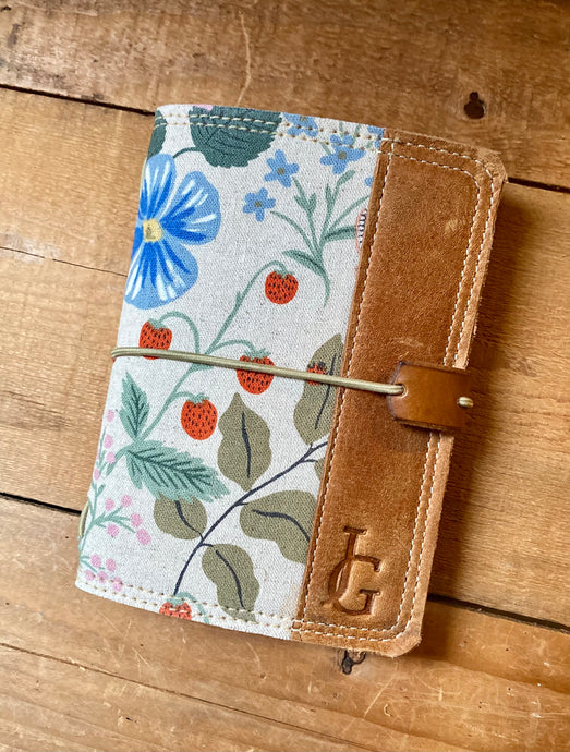 The Mini Journal - Strawberry Fields in Natural