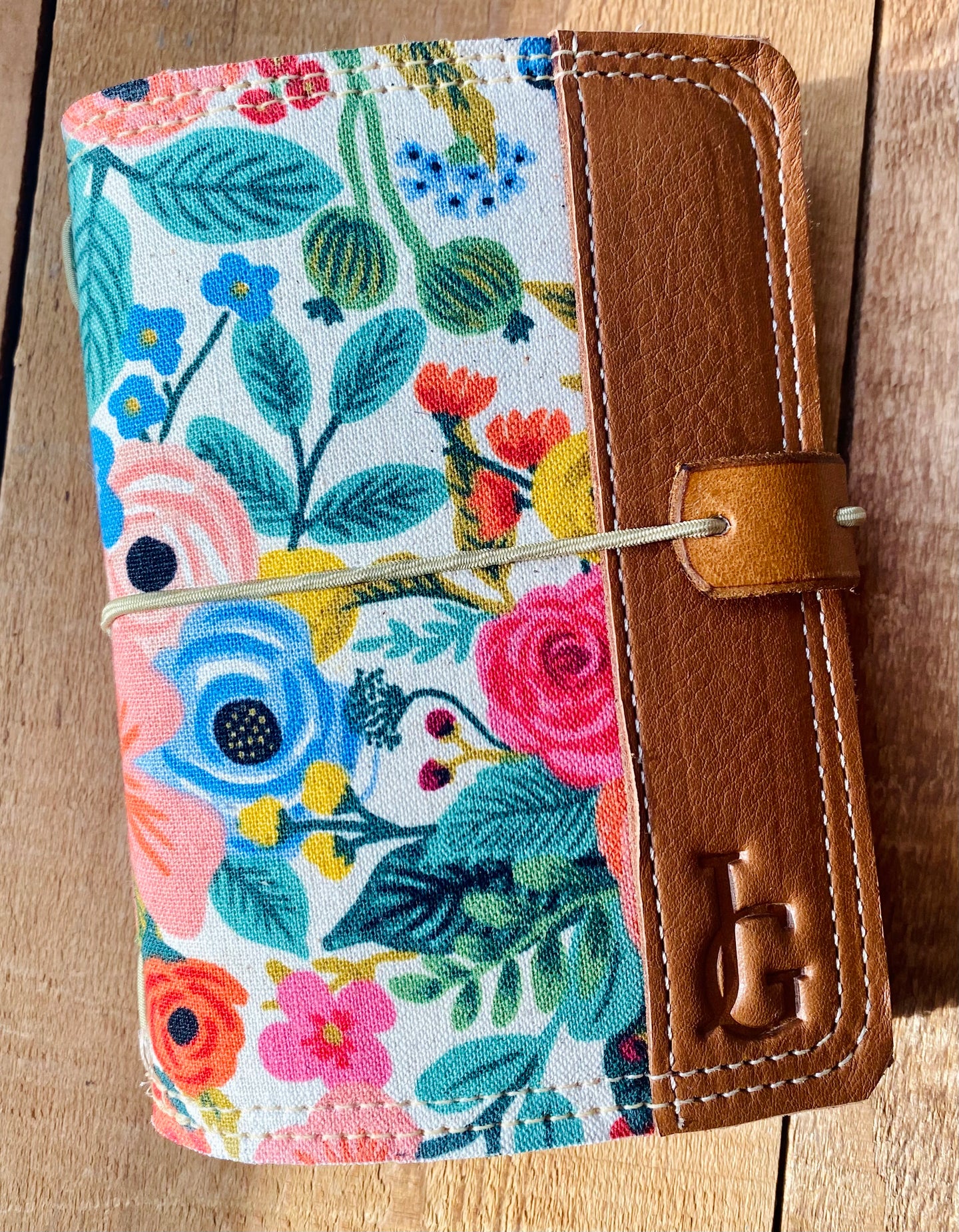 The Mini Journal - Garden Party