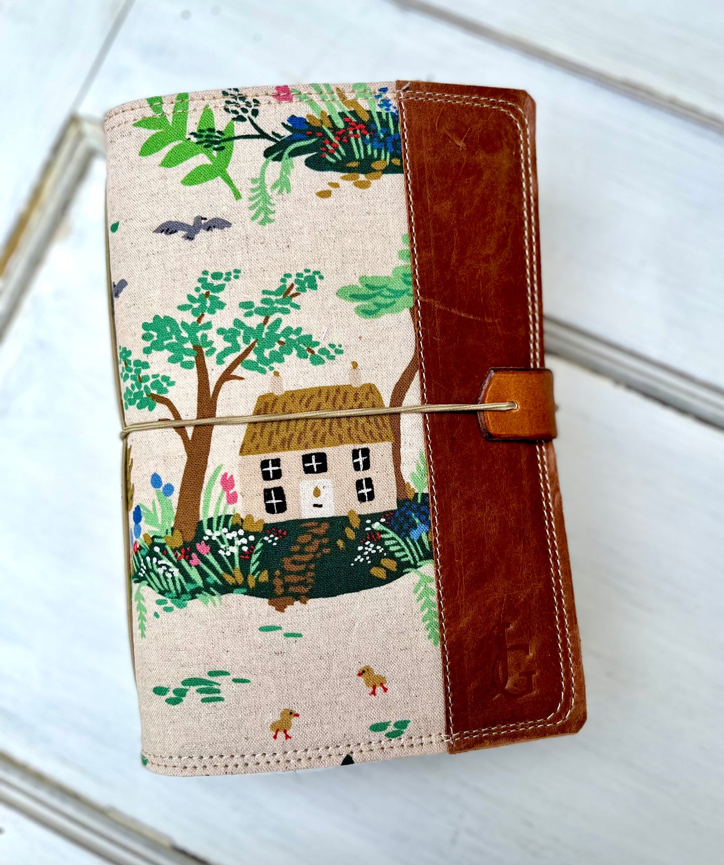 The Cedar Journal - Cottage Garden