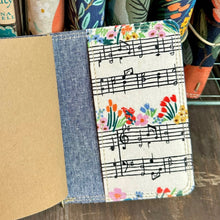 Load image into Gallery viewer, The Mini Journal - Music Notes