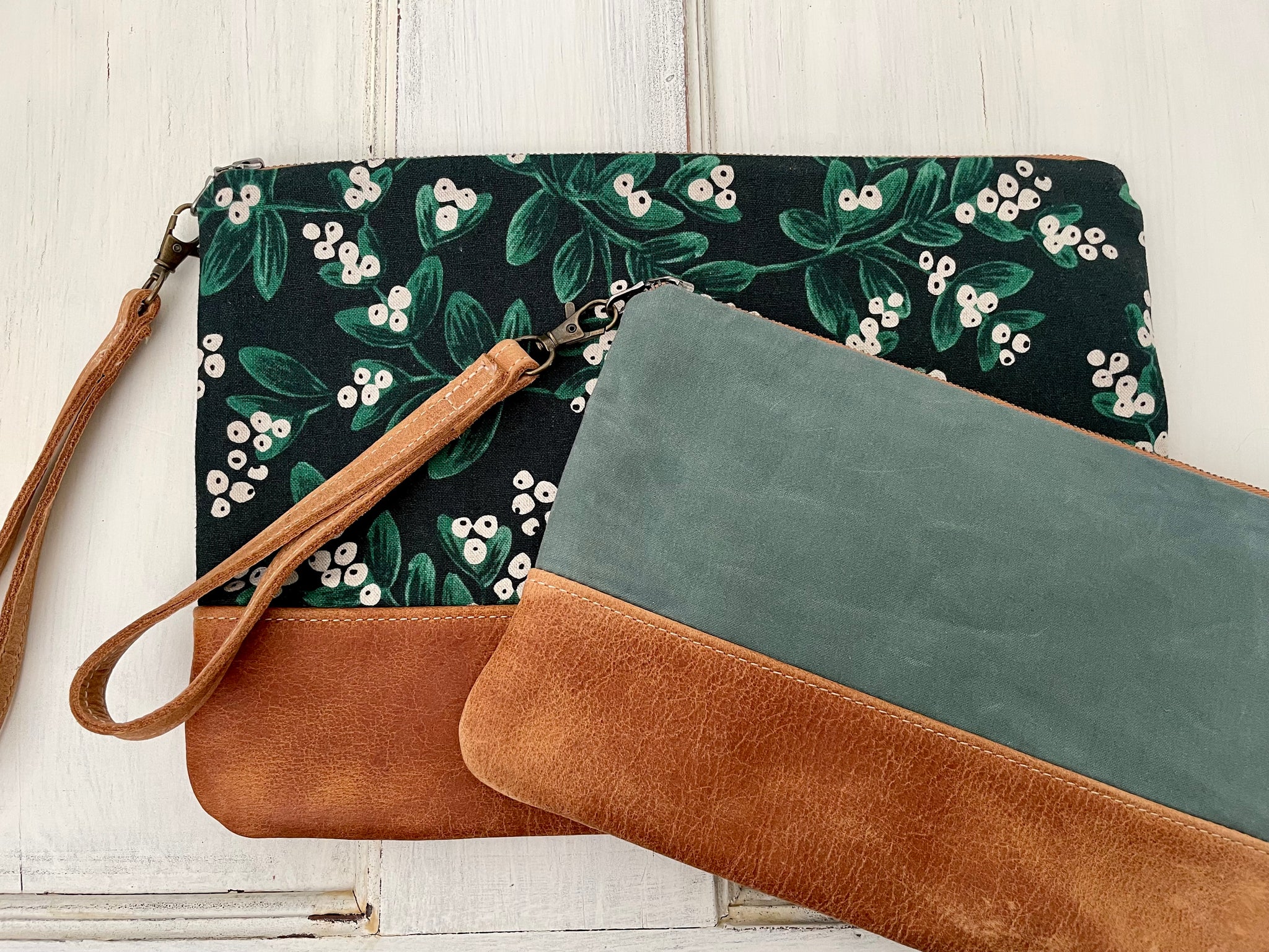 Waxed Zippered Pouch — The Stockyard Exchange