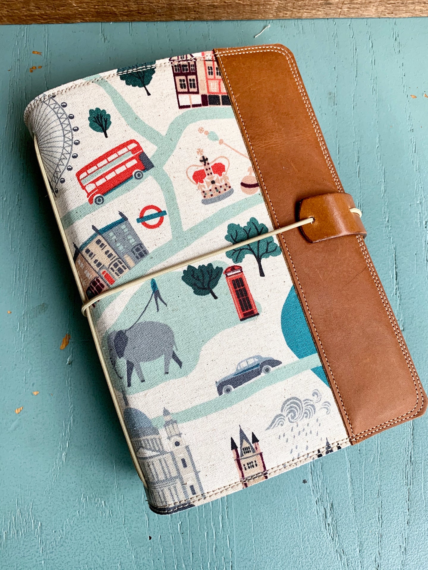 The Cedar Journal - London Town