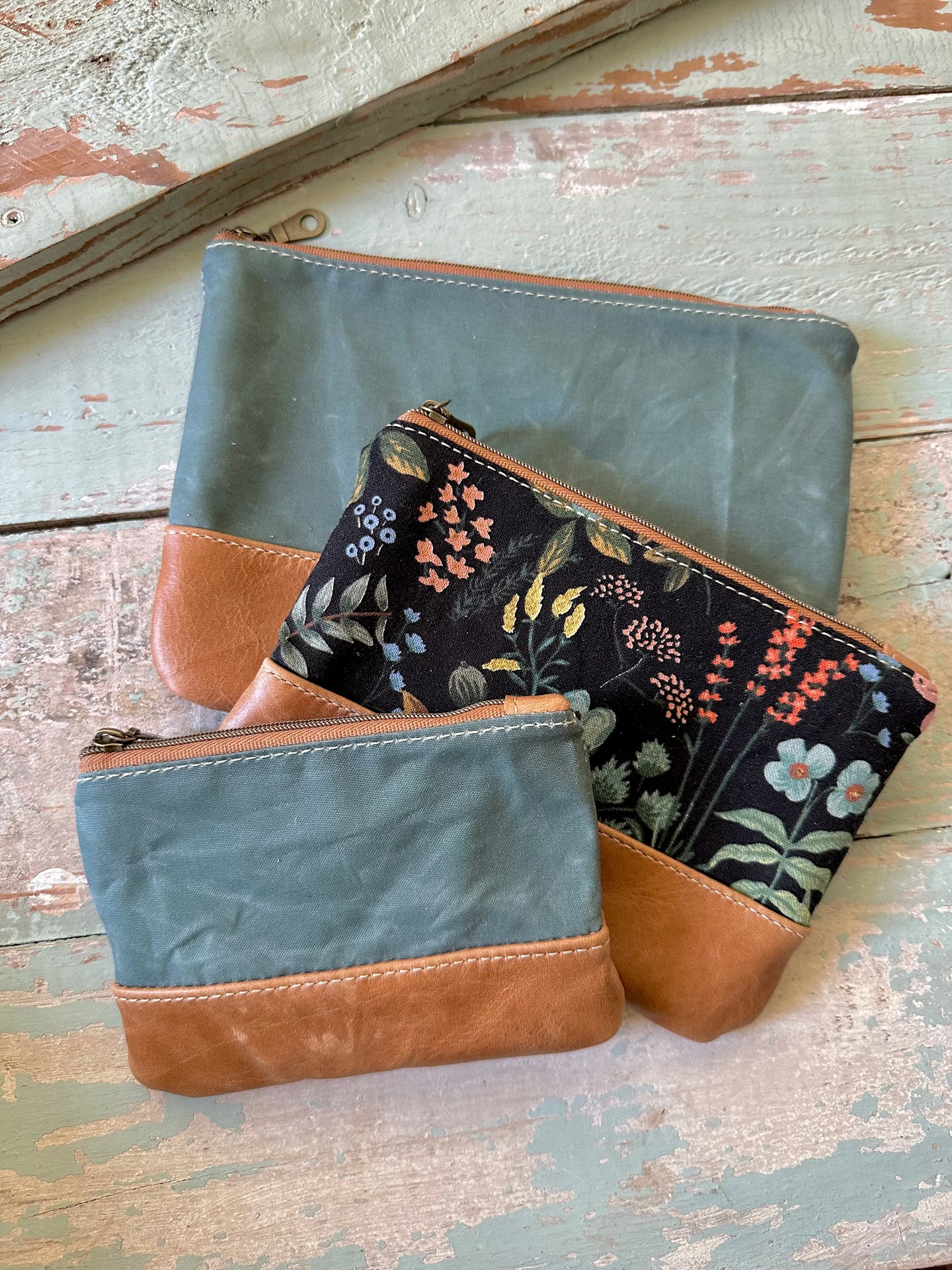 Set of Three Nesting Zipper Pouches