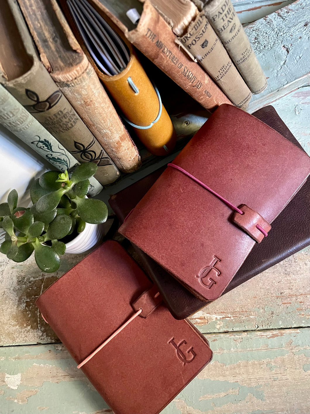 The Mini Leather Journal - Mahogany